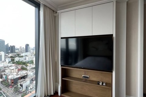 Condo in Watthana, Bangkok, Thailand, 3 bedrooms  № 123928 - photo 5