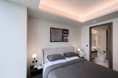 Condo in Pathum Wan, Bangkok, Thailand, 2 bedrooms № 123924 - photo 8