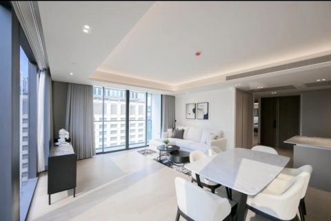 Condo in Pathum Wan, Bangkok, Thailand, 2 bedrooms № 123924 - photo 1