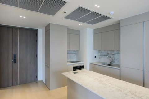 Condo in Pathum Wan, Bangkok, Thailand, 2 bedrooms № 123924 - photo 11