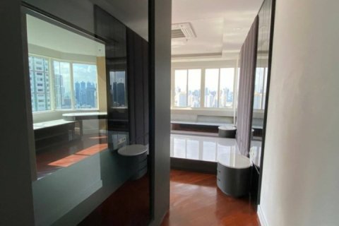 Кондоминиум с 5 спальнями в Ваттхане, Бангкок, Таиланд № 123925 - фото 4