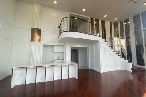 Кондоминиум с 5 спальнями в Ваттхане, Бангкок, Таиланд № 123925 - фото 1