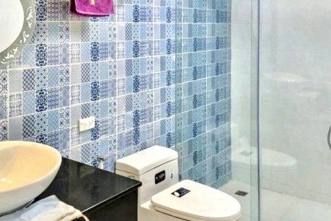 Кондоминиум с 3 спальнями в Бангкоке, Таиланд № 119766 - фото 10