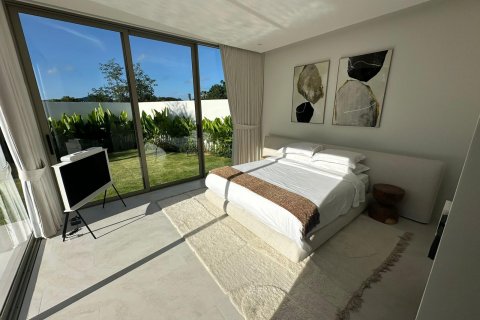 Вилла на Пляже Лаян, Таиланд с 6 комнатами  № 70384 - фото 18