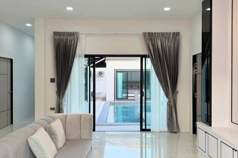 Villa à Pattaya, Thaïlande 4 chambres № 141474 - photo 13