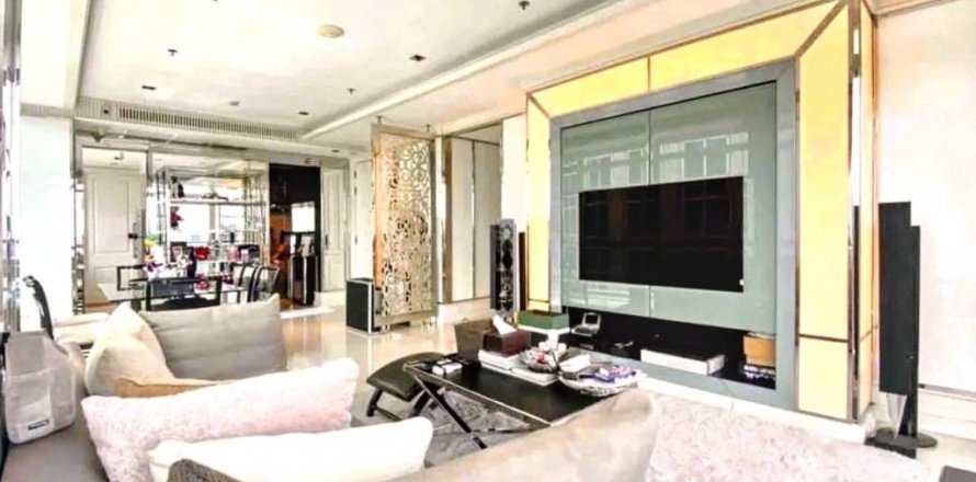 Кондоминиум с 2 спальнями в Бангкоке, Таиланд № 133046