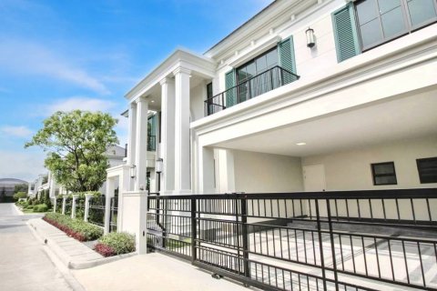 House in Bang Phli Yai, Thailand 5 bedrooms № 133049 - photo 2