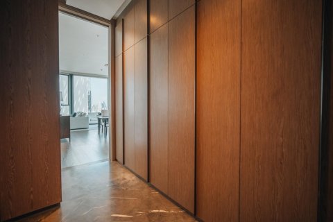 Condo in Bangkok, Thailand, 2 bedrooms  № 121205 - photo 5