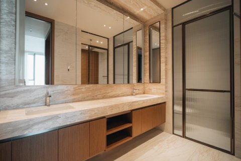 Condo in Bangkok, Thailand, 2 bedrooms  № 121205 - photo 9