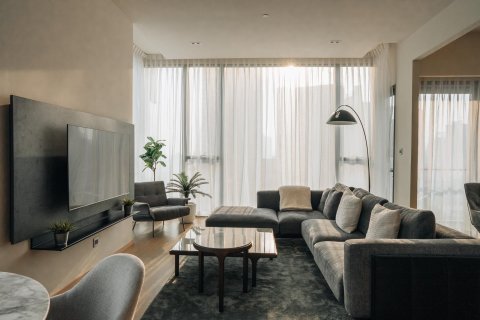 Condo in Bangkok, Thailand, 1 bedroom  № 121202 - photo 5