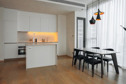 Condo in Bangkok, Thailand, 2 bedrooms  № 121203 - photo 7
