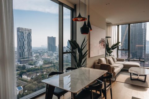 Condo in Bangkok, Thailand, 2 bedrooms  № 121203 - photo 2