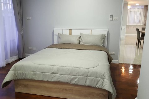 Кондоминиум с 2 спальнями в Бангкоке, Таиланд № 143656 - фото 12