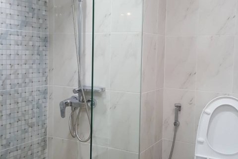 Кондоминиум с 2 спальнями в Бангкоке, Таиланд № 143656 - фото 15