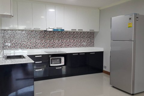 Condo à Bangkok, Thaïlande, 2 chambres  № 143655 - photo 4