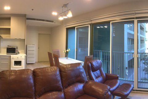 Кондоминиум с 2 спальнями в Бангкоке, Таиланд № 144150 - фото 2