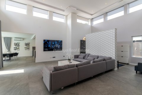 Maison à Bang Lamung, Thaïlande 6 chambres № 123449 - photo 9