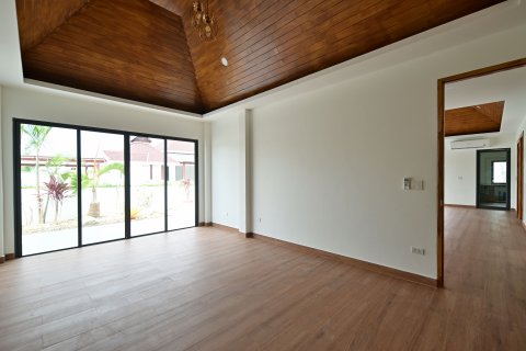 Villa in Hua Hin, Thailand 3 bedrooms № 142654 - photo 6