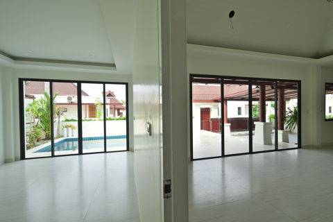 Villa in Hua Hin, Thailand 3 bedrooms № 142654 - photo 4