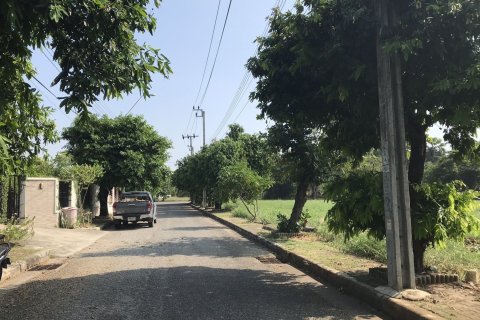 Land in Samut Prakan, Thailand 1840 sq.m. № 142679 - photo 4