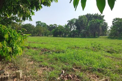 Land in Samut Prakan, Thailand 1840 sq.m. № 142679 - photo 3