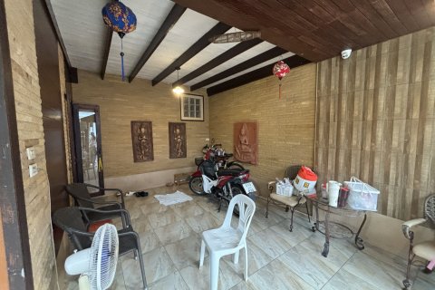 Townhouse in Hua Hin, Thailand 3 bedrooms № 142511 - photo 23