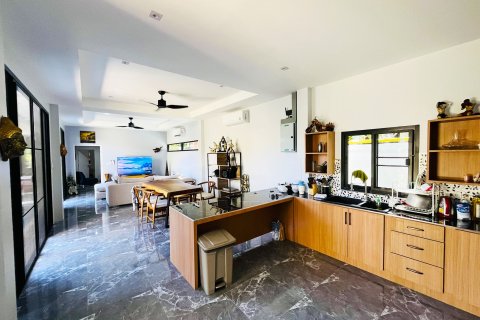 Villa à Phuket, Thaïlande 3 chambres № 142479 - photo 8