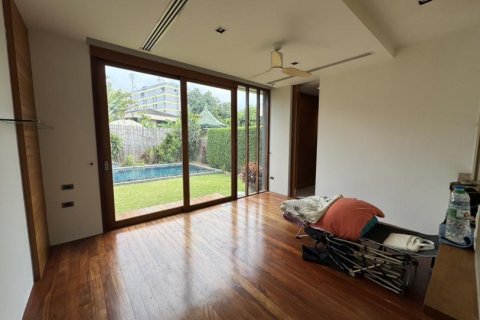 House in Bangkok, Thailand 4 bedrooms № 110940 - photo 11