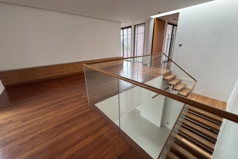 House in Bangkok, Thailand 4 bedrooms № 110940 - photo 16