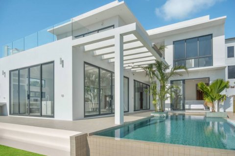 Вилла в Самуи, Таиланд с 6 спальнями  № 132931 - фото 1