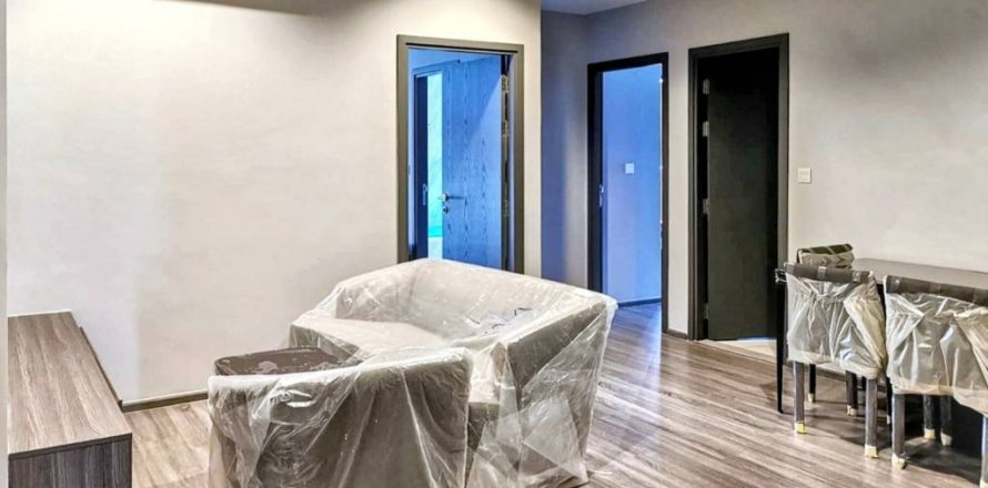 Condo in Bangkok, Thailand, 2 bedrooms  № 133063