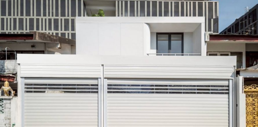 Townhouse in Bangkok, Thailand 3 bedrooms № 132929