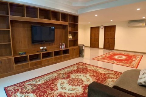 Вилла в Паттайе, Таиланд с 6 спальнями  № 133064 - фото 3