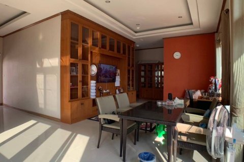 Вилла в Паттайе, Таиланд с 6 спальнями  № 133064 - фото 10