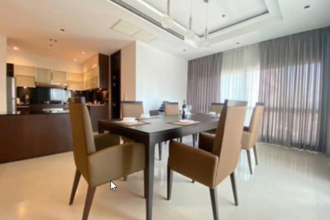 Кондоминиум с 3 спальнями в Патхум Ване, Бангкок, Таиланд № 123621 - фото 3