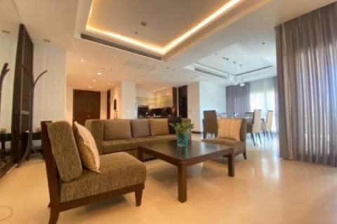 Кондоминиум с 3 спальнями в Патхум Ване, Бангкок, Таиланд № 123621 - фото 2