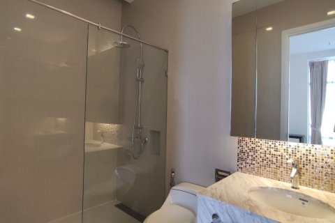 Condo in Ratchathewi, Bangkok, Thailand, 3 bedrooms  № 123615 - photo 19