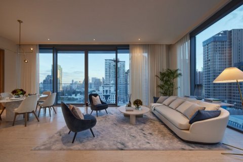 Condo in Pathum Wan, Bangkok, Thailand, 2 bedrooms № 123618 - photo 16