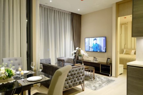 Condo in Bangkok, Thailand, 2 bedrooms  № 143103 - photo 4