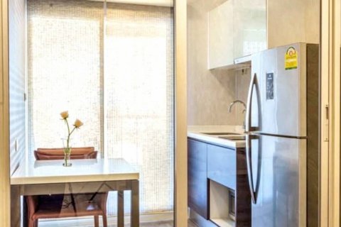 Кондоминиум с 1 спальней в Ян Наве, Бангкок, Таиланд № 132891 - фото 5