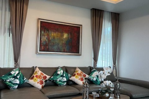 Villa in Bang Tao, Thailand 3 bedrooms № 86601 - photo 3