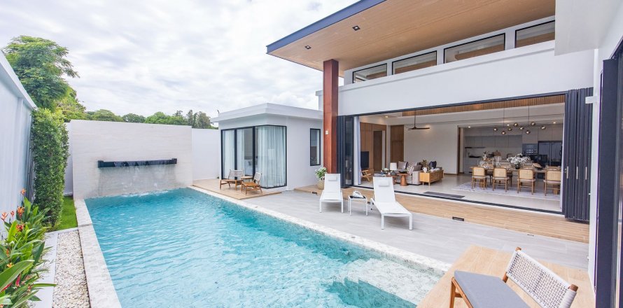 Villa à Rawai, Thaïlande 3 chambres № 74309