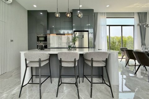 Вилла в Паттайе, Таиланд с 4 спальнями № 126596 - фото 8