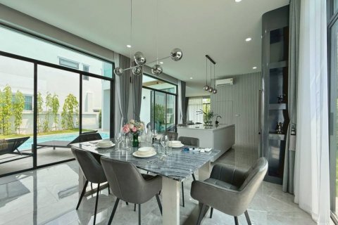 Вилла в Паттайе, Таиланд с 4 спальнями № 126596 - фото 5