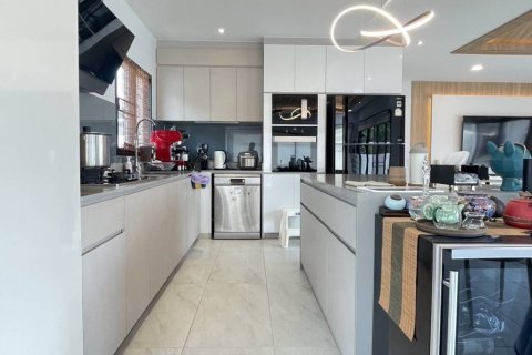 House in Pattaya, Thailand 3 bedrooms № 104504 - photo 6