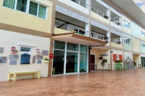 Hôtel à San Sai, Thaïlande 390 m2 № 101615 - photo 1