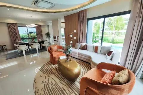 Вилла в Паттайе, Таиланд с 4 комнатами  № 100970 - фото 5