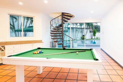 Вилла в Паттайе, Таиланд с 4 спальнями  № 120619 - фото 8