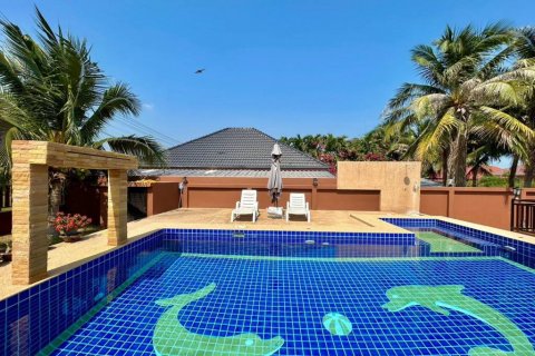 House in Hua Hin, Thailand 3 bedrooms № 86534 - photo 4