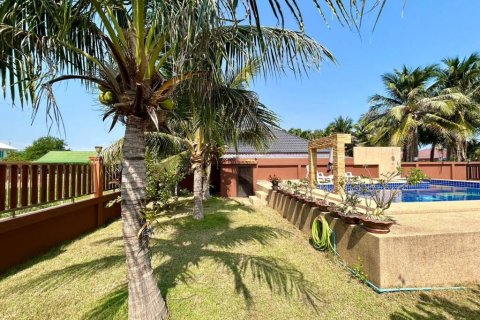 House in Hua Hin, Thailand 3 bedrooms № 86534 - photo 6